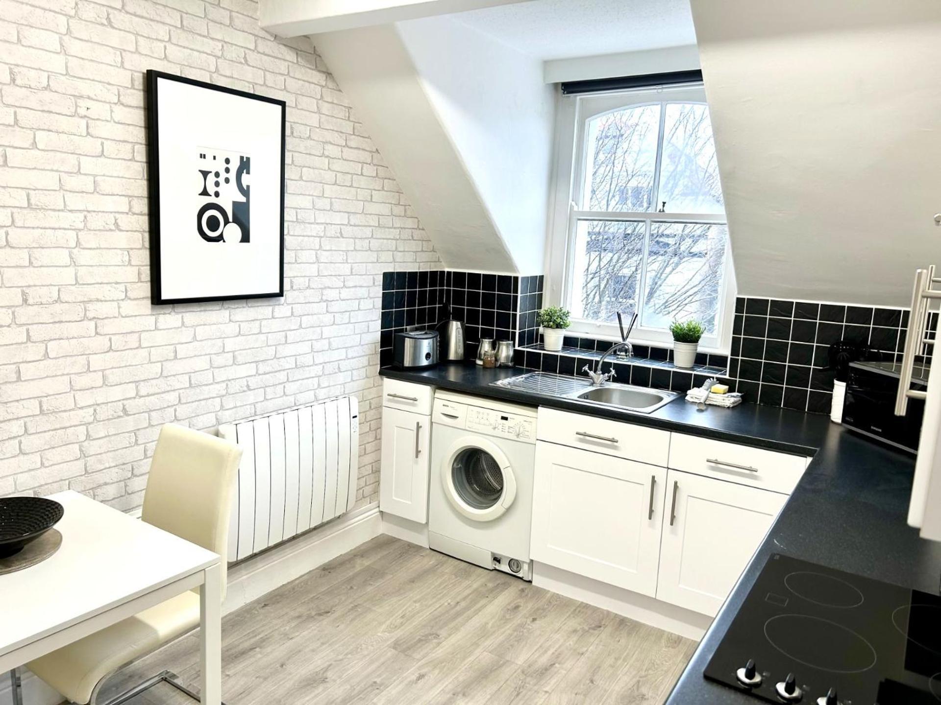 Willesden, 2, A Beautifully Furnished And Spacious Located In The Heart Of * Llandudno