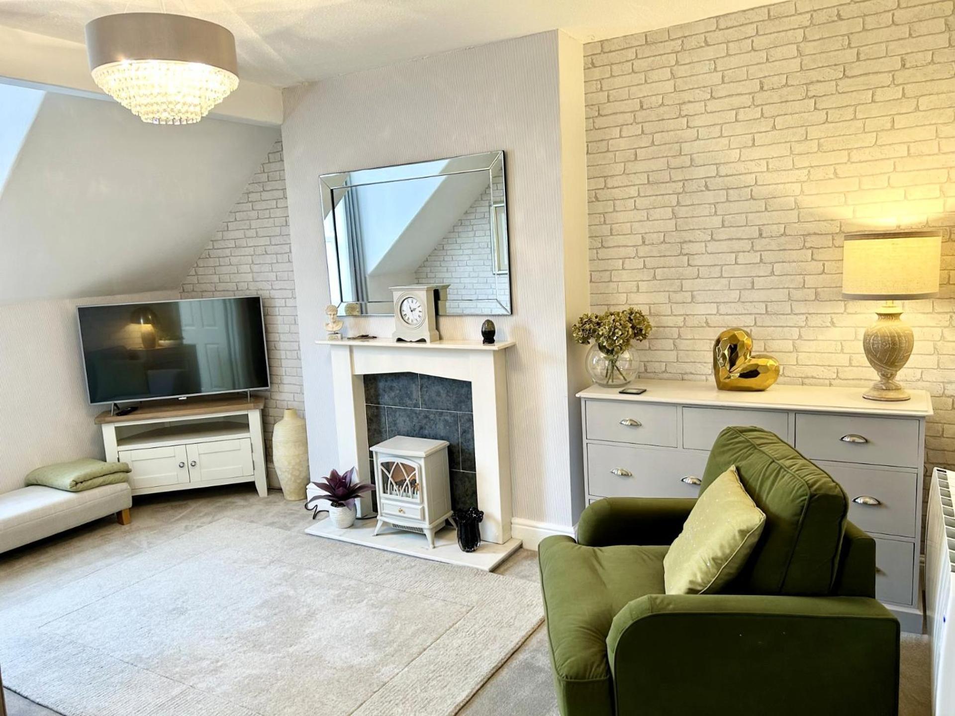 Apartment Willesden, 2, A Beautifully Furnished And Spacious Located In The Heart Of *