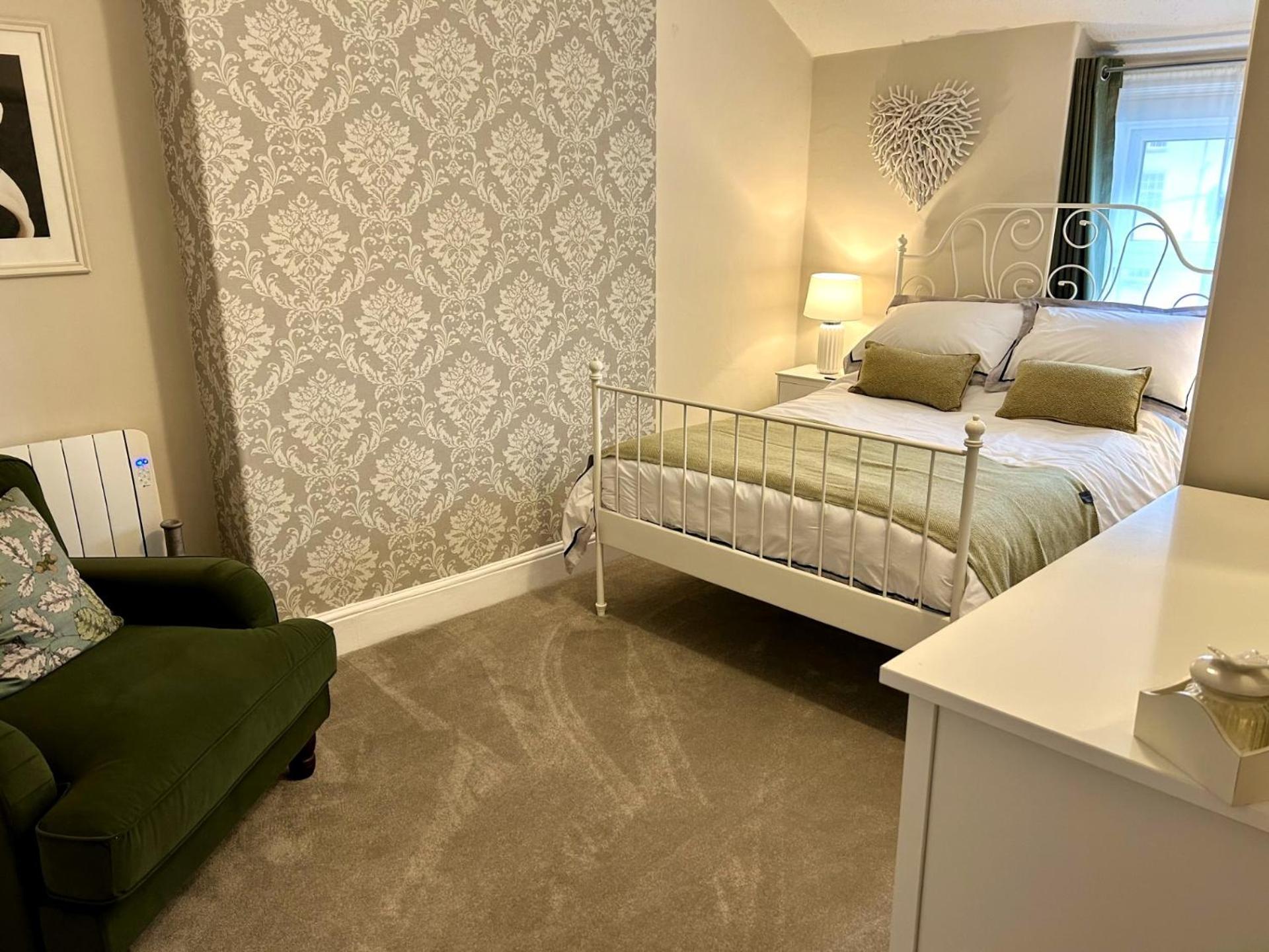 Willesden, 2, A Beautifully Furnished And Spacious Located In The Heart Of Llandudno